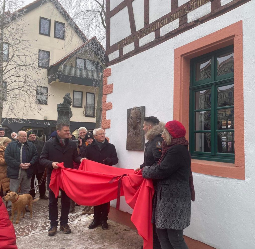 Wulf-Kleinknecht-Platz eingeweiht